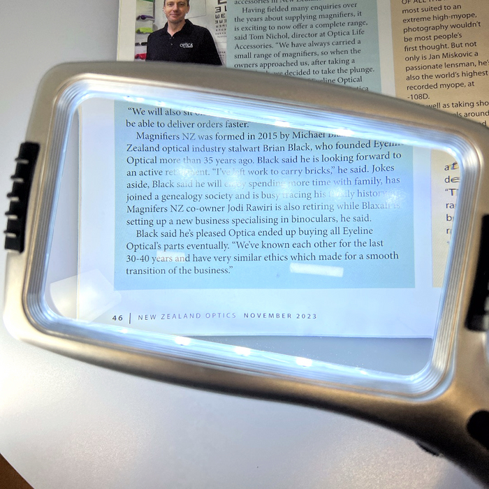 Rectangular LED Hand Magnifier 3X - Magnifying.com.au